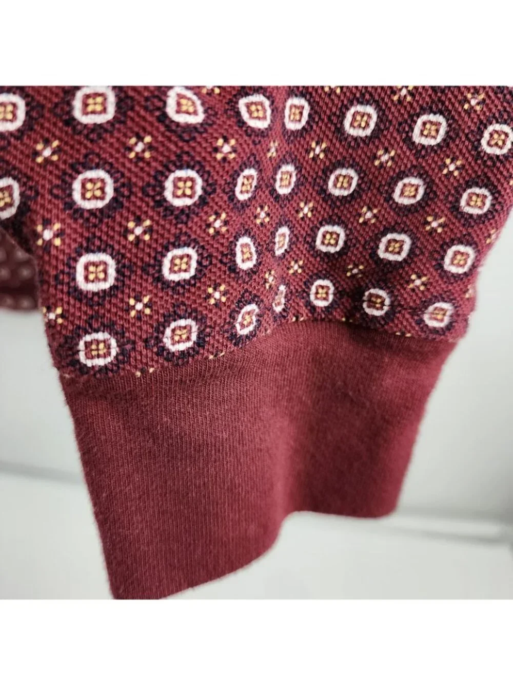 J. Crew Mens Shirt Medium Burgundy White Geometric Oarsman L/S Golf Polo